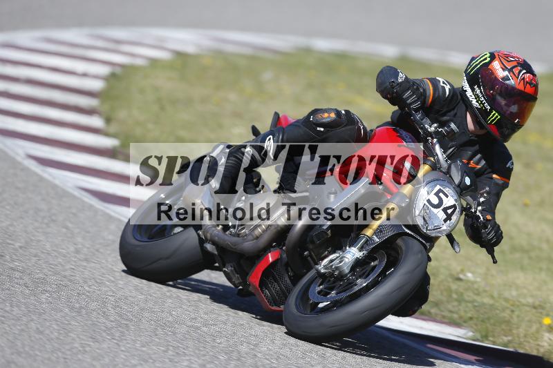 /06 08.04.2026 Cornu Master School ADR/Gruppe blau/54